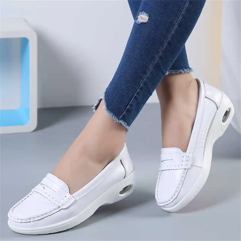 Dicke Sohle, Slip-on-weiße Tur – Men'S Grooming Wholesale Suppliers Bewertung und Preis